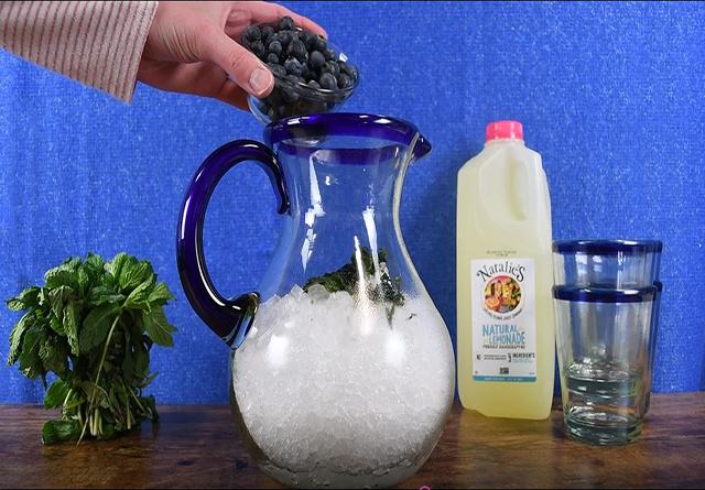 Blueberry Mint Lemonade - Step 3
